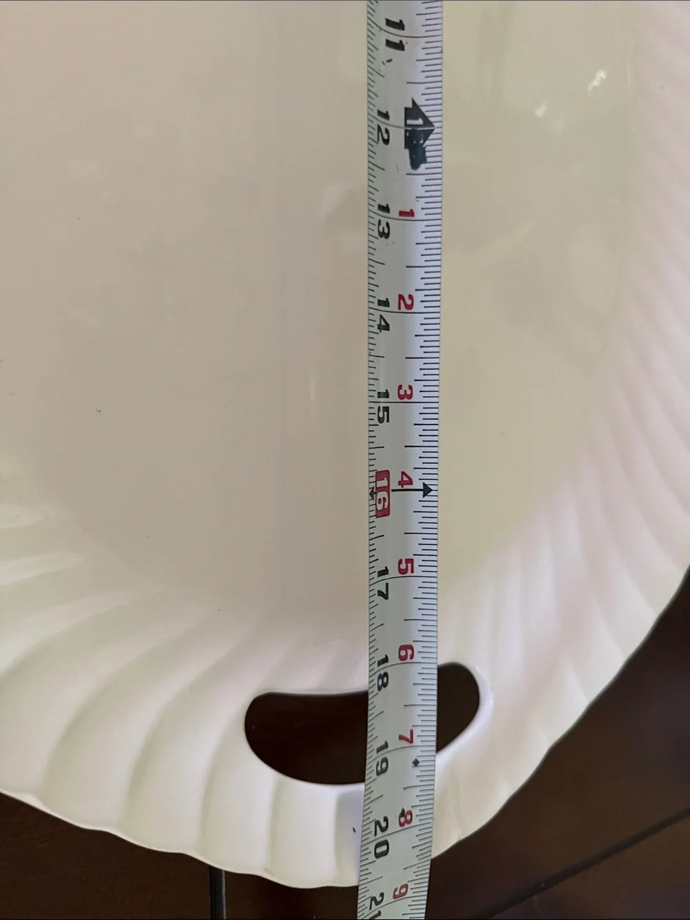 Lovely White Ceramic Oval Serving Platter with Integrated Handles/Japan